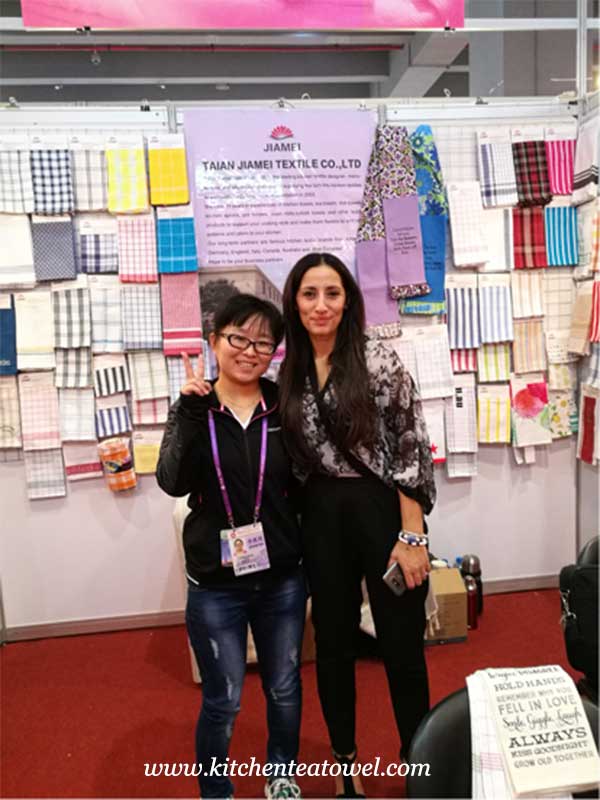 Kitchen Towels were Showed on the 122nd Canton Fair